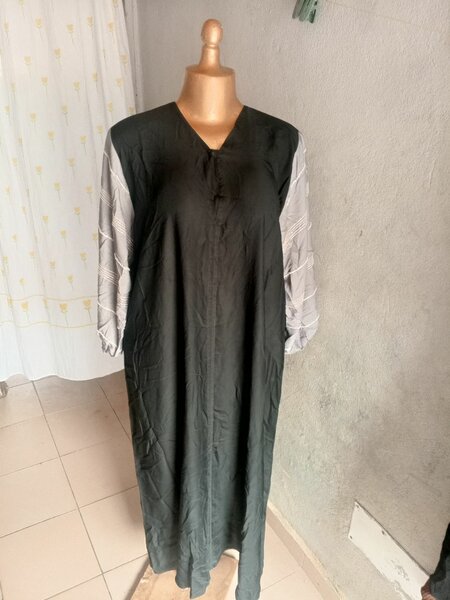 Robe maxi noire élégante