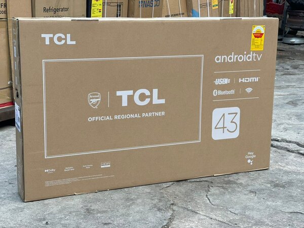 TCL 43" UHD HDR Smart Tv
