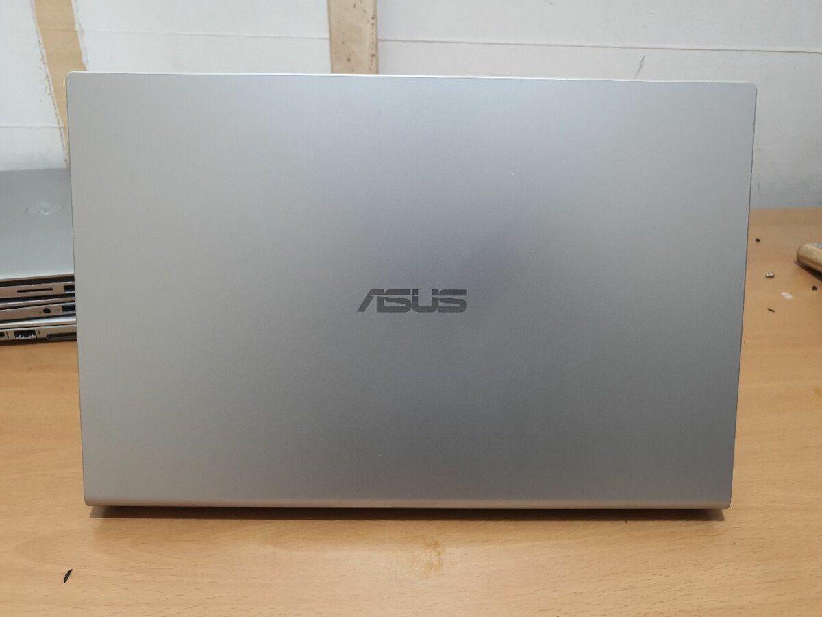 Asus VivoBook X515