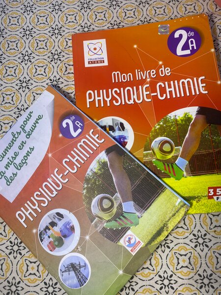 Livre Physique-Chimie 2e