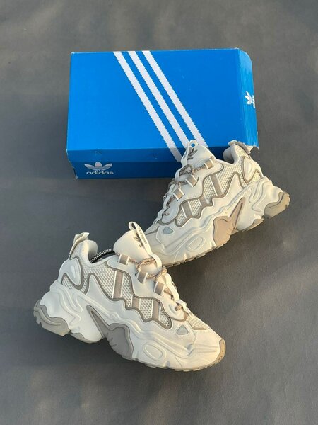 Baskets Adidas Chunky Beige