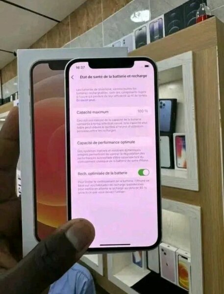 iPhone 12 Blanc avec Boîte