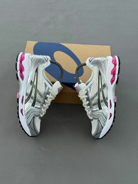 Chaussures Acis Kayano légères