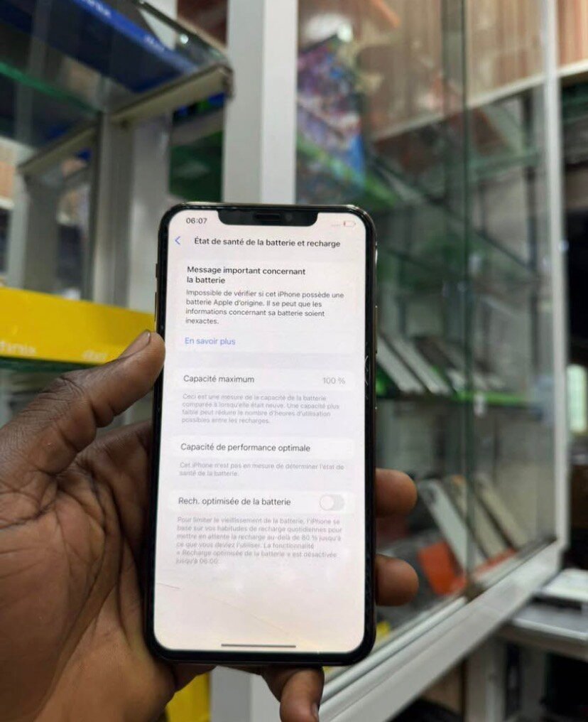 iPhone 12 Bleu Reconditionné