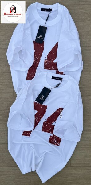 T-shirt blanc à imprimé numéro