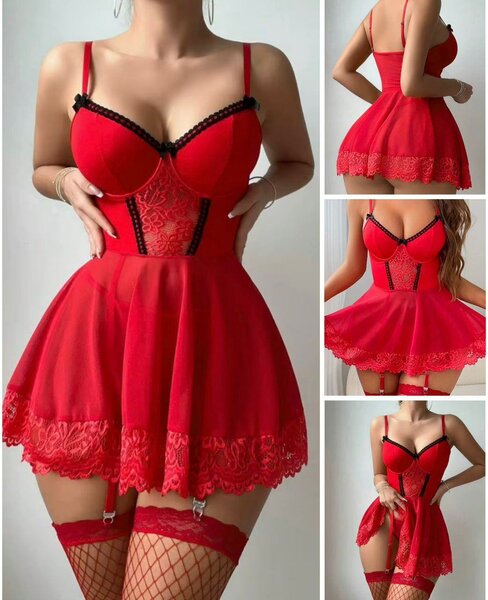 Nuisette en dentelle rouge sexy