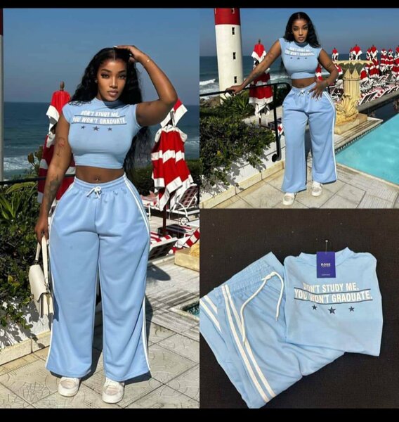 Ensemble sport bleu femme