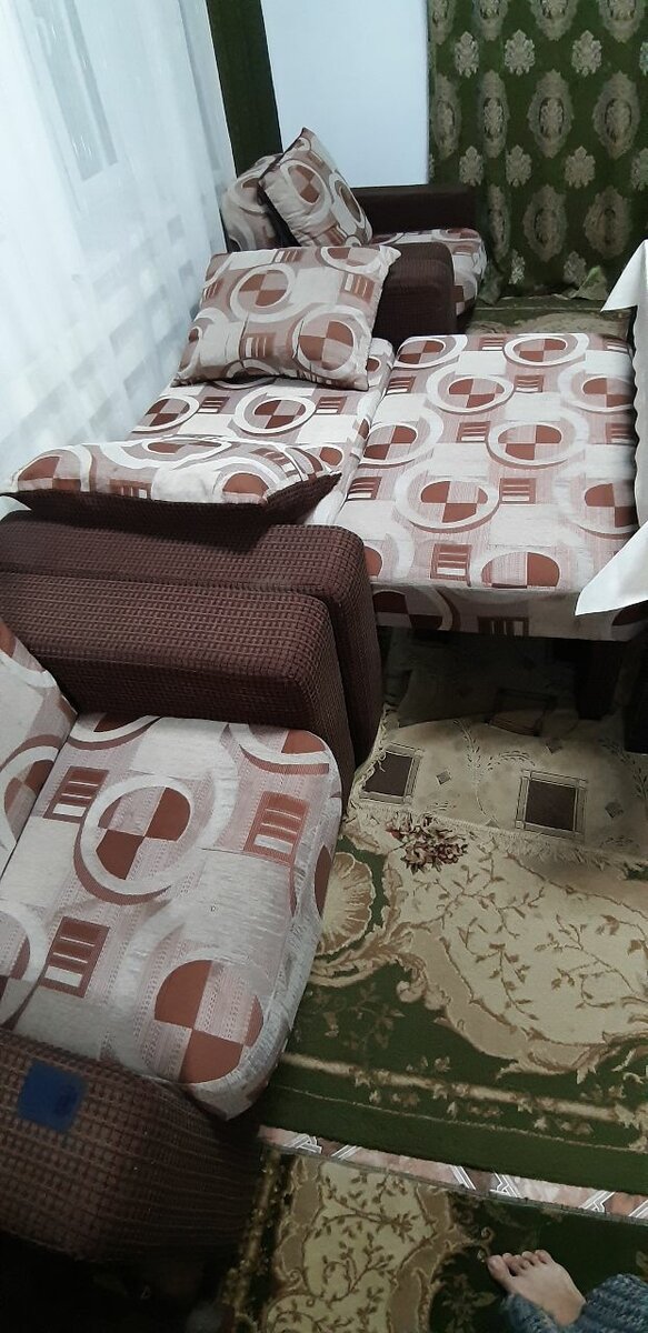 Продам диван и 2 кресла