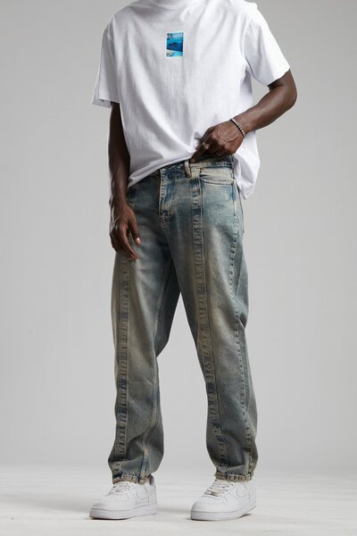 Baggy jeans