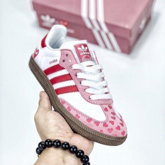 Adidas Samba Coeur Sneakers