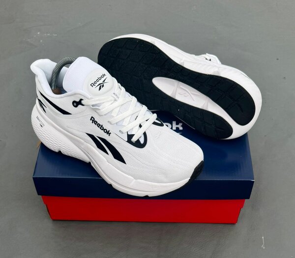Reebok Baskets Blanches