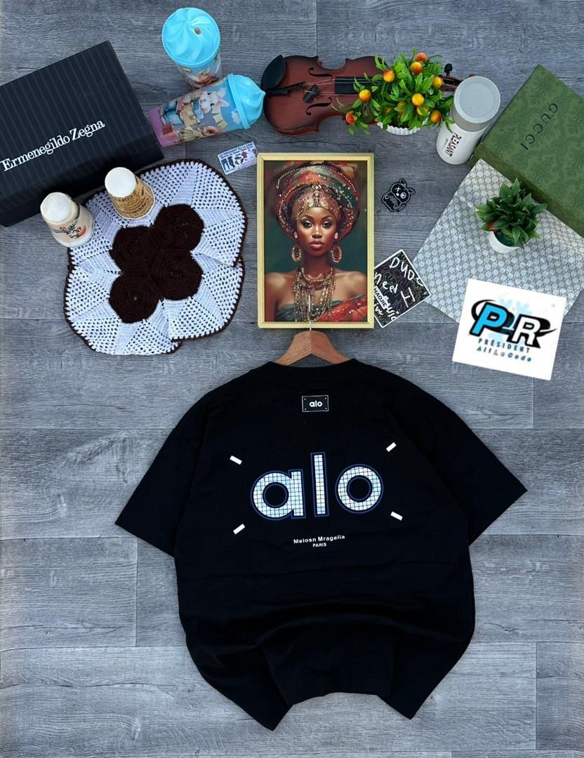 T-shirt noir Alo unisexe