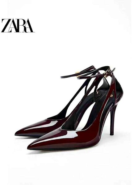 Escarpins à Talon Haut Zara