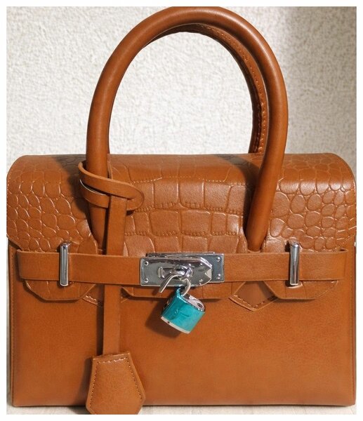 Sac à main cuir élégant