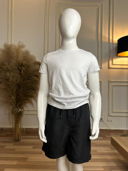 Un short et un t-shirt