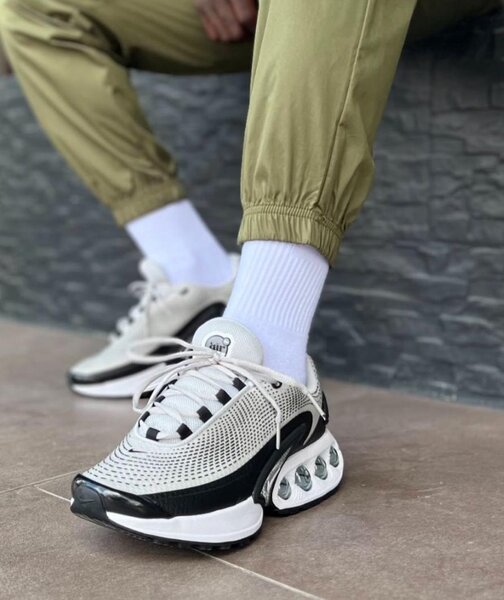 Nike Tn disponible en bonne qualité
