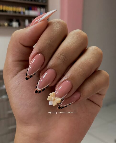 Press-on nails motif léopard