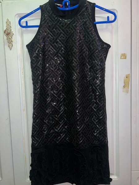 Платье вечернее