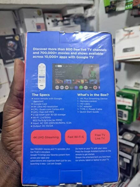 Box TV ZOKU 4K Plus Streaming Device