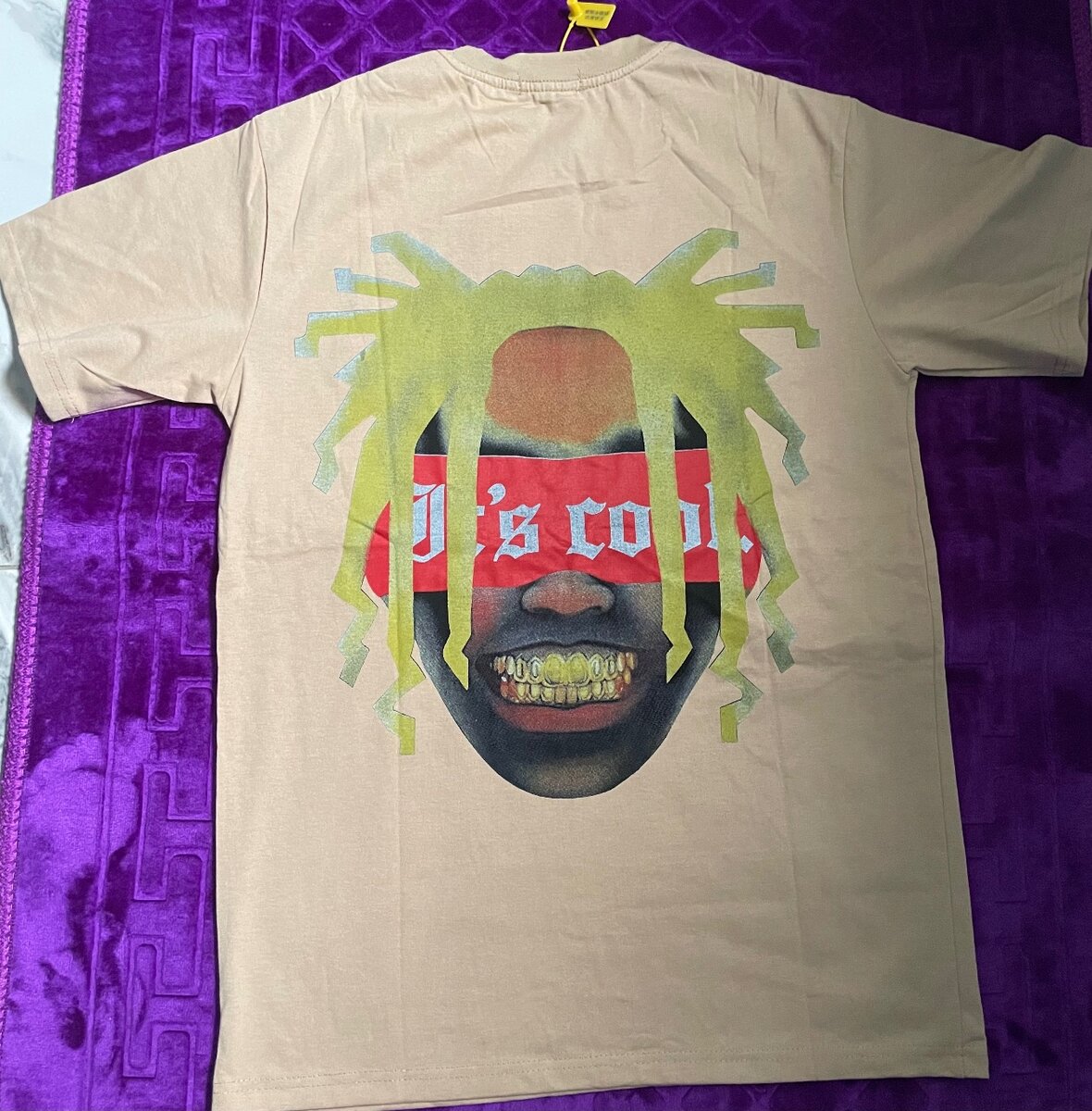 T-shirt street art imprimés