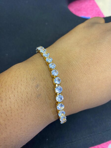 Beautiful, quality bracelets for women