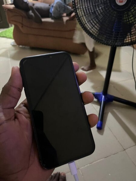 iPhone 11 reconditionné noir