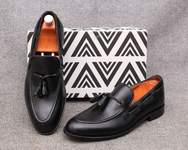 Chaussures habillées en cuir pour homme