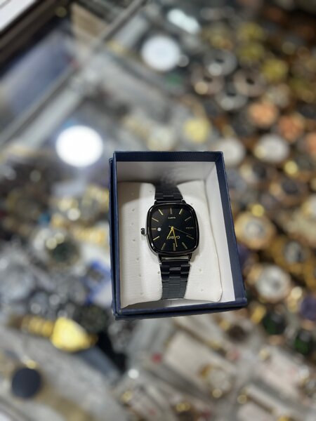 Montre CASIO noir avec coffret