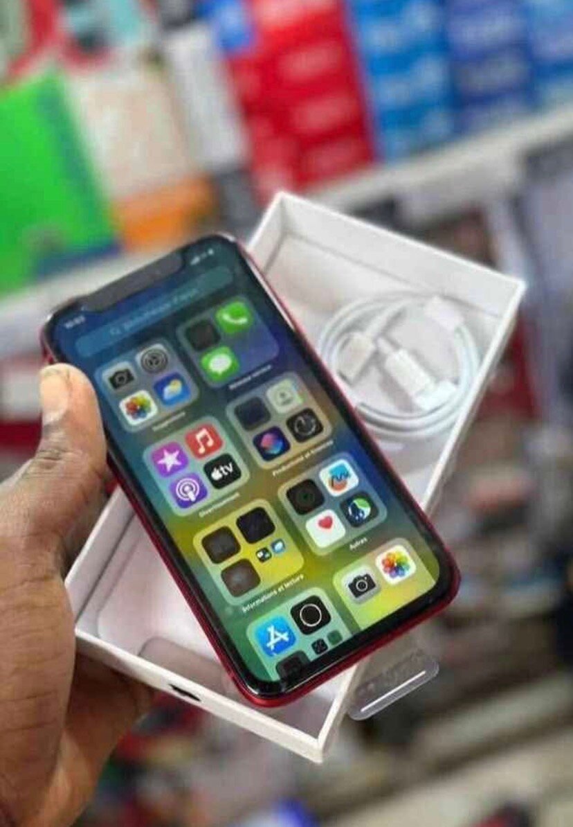 iPhone XR 64Go Rouge Neuf
