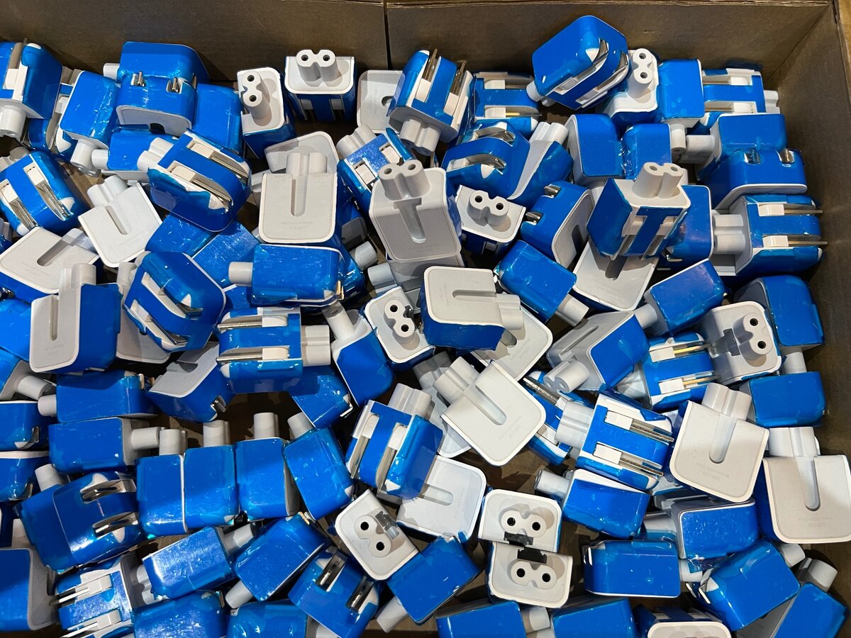 MacBook chargers plug accessories