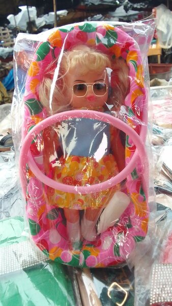 Poupée avec Accessoires