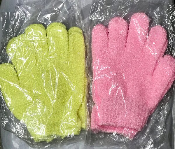 Gants exfoliants pour douche