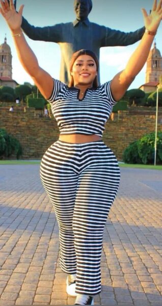 Ensemble rayé noir et blanc