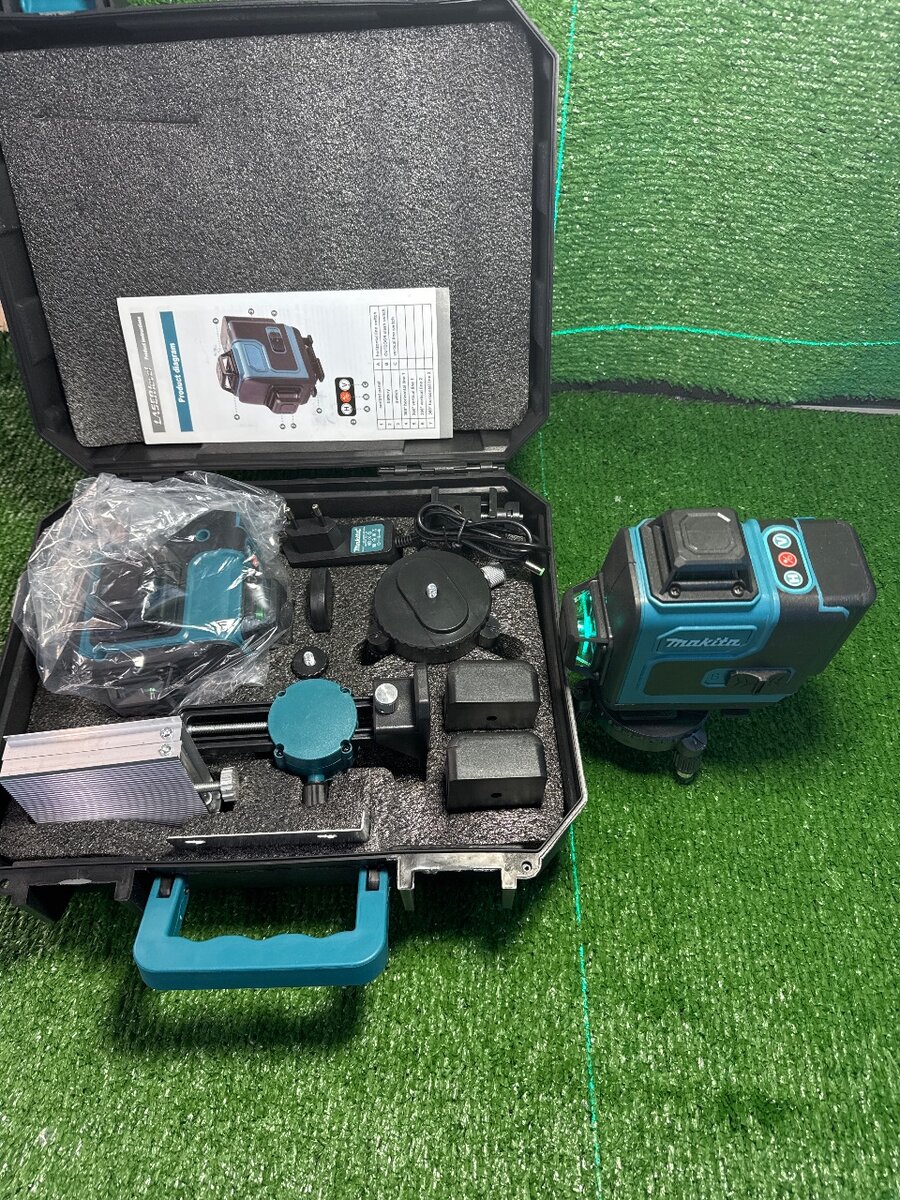 Лазерный уровень 4 D