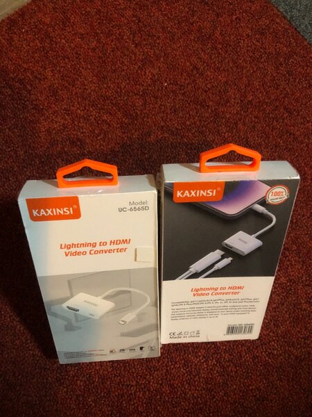 Lightning to HDMI video converter