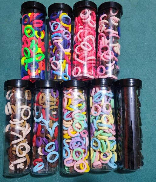 Élastiques cheveux colorés