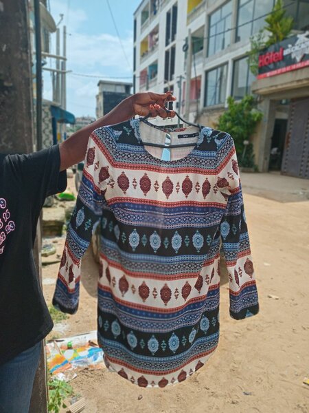 Hauts d'été élégants pour femmes