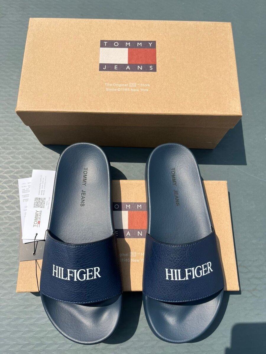 Claquettes Tommy Hilfiger & HUGO