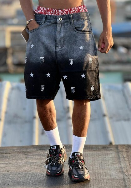 Shorts en jean déchirés