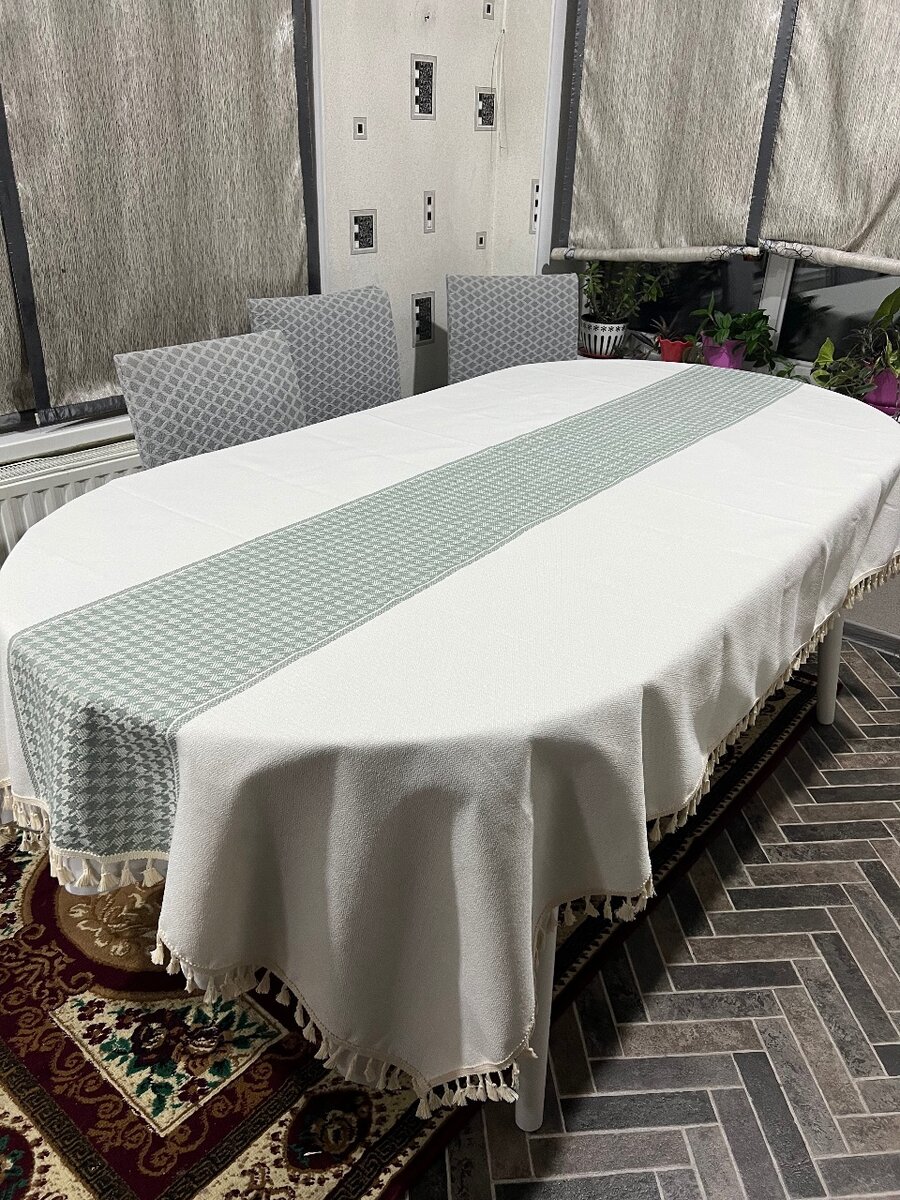 Очень красивый Скатерть