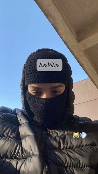 Cagoule en crochet "Ice Vibe"