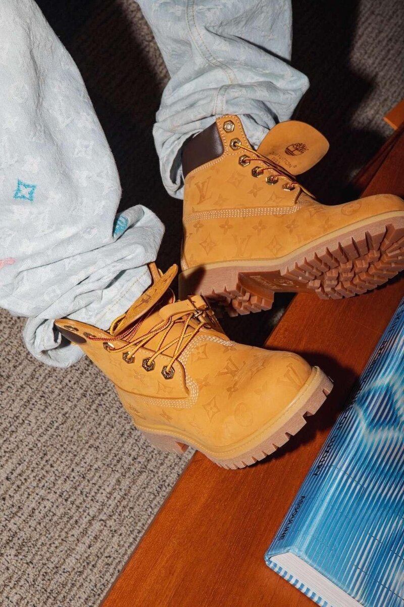 Les bottines Louis Vuitton x T