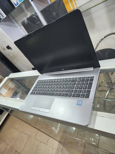 Hp pavillon 15 core i3