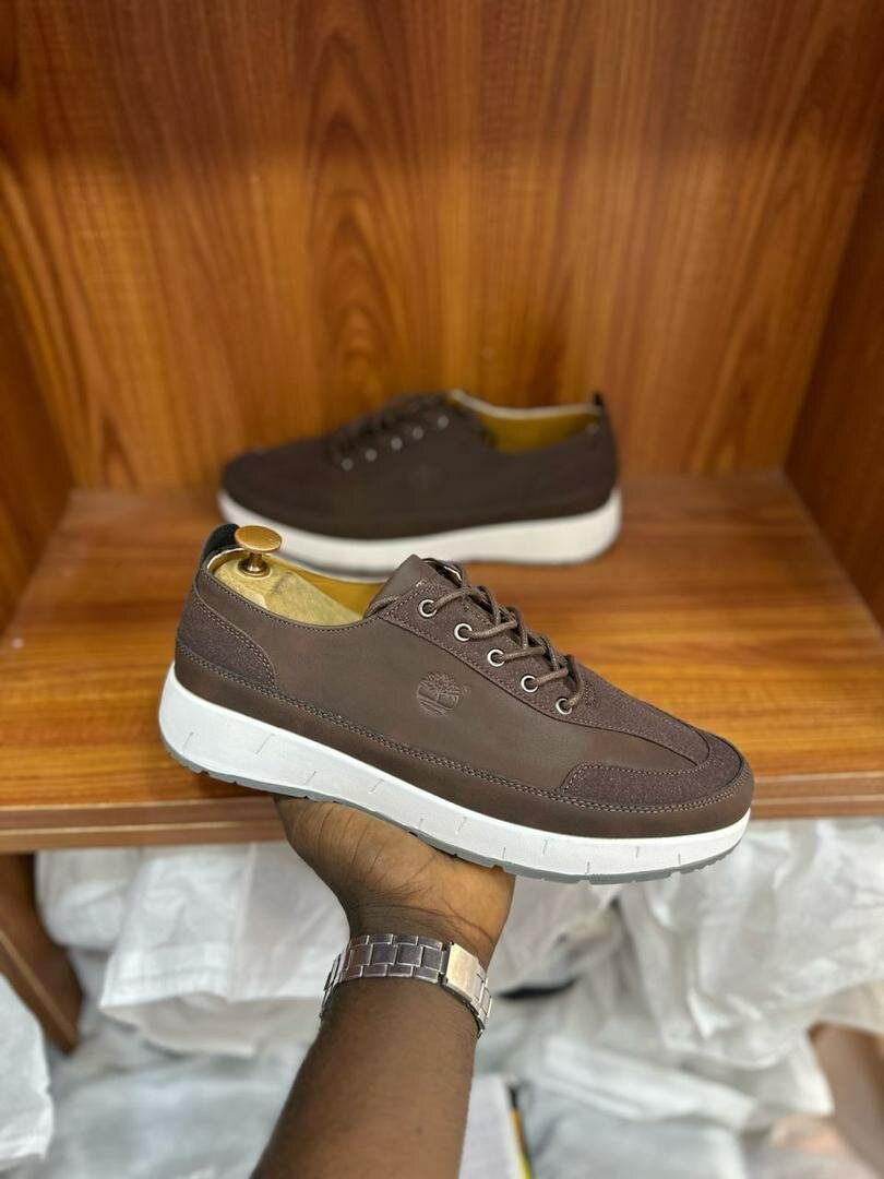 Baskets  Berluti élégantes