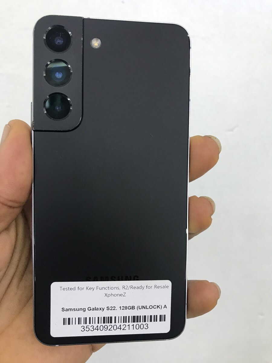 Samsung S22