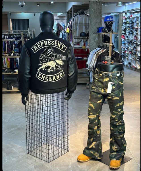 Veste en cuir noire tendance