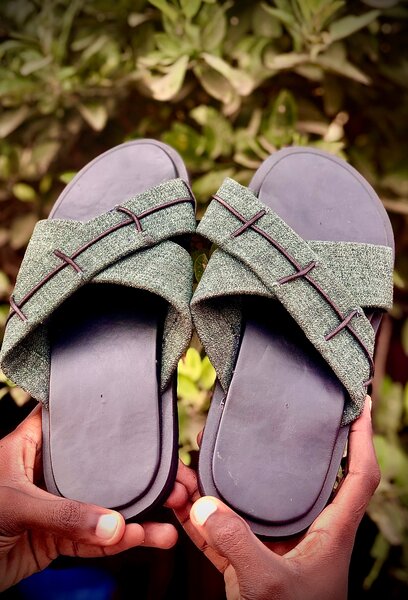 Sandales en tissu vert pour homme