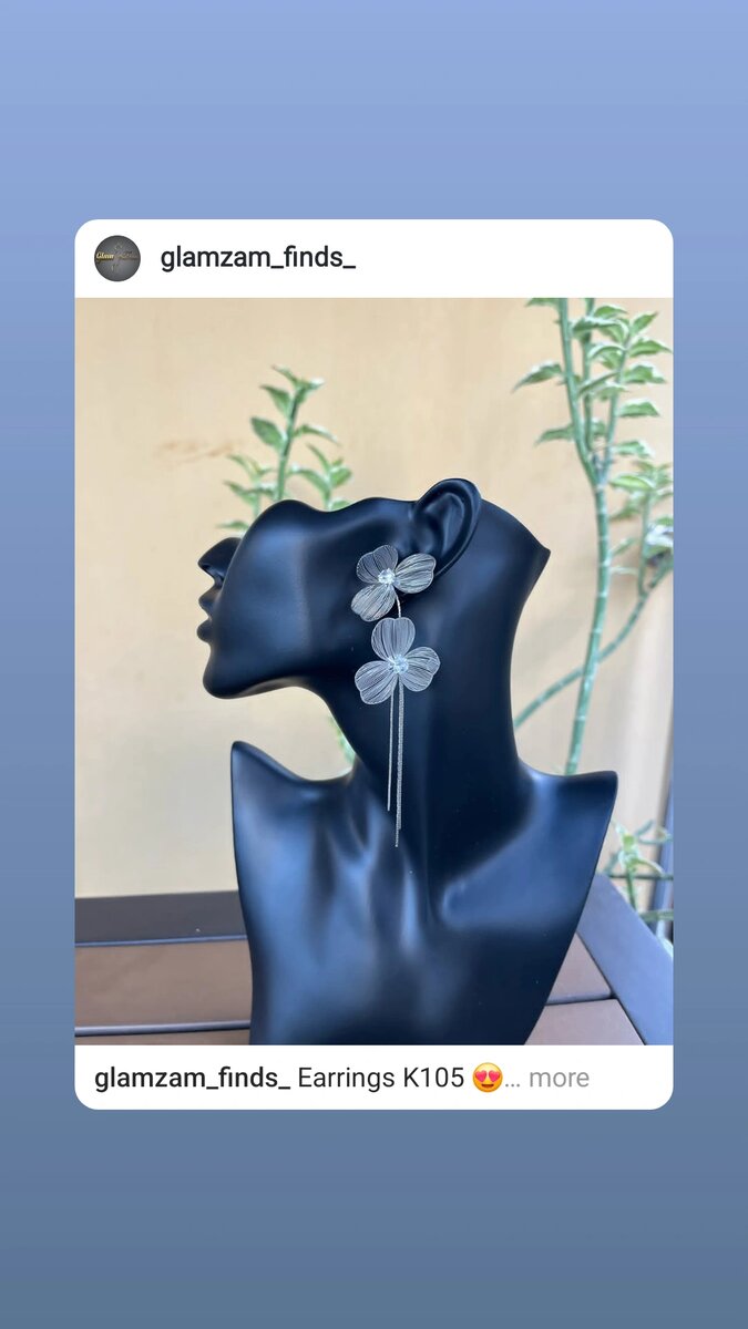 Earrings available ️