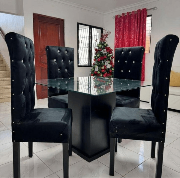 Ensemble table et chaises salle à manger