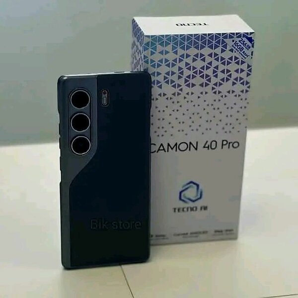 Tecno Camon 40 pro